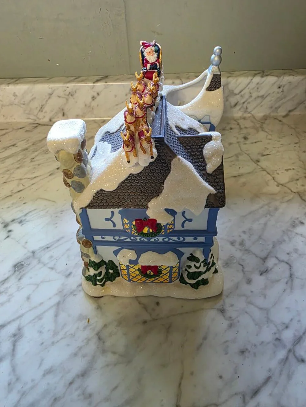 Night Before Christmas Music Box - Picture 5 of 12